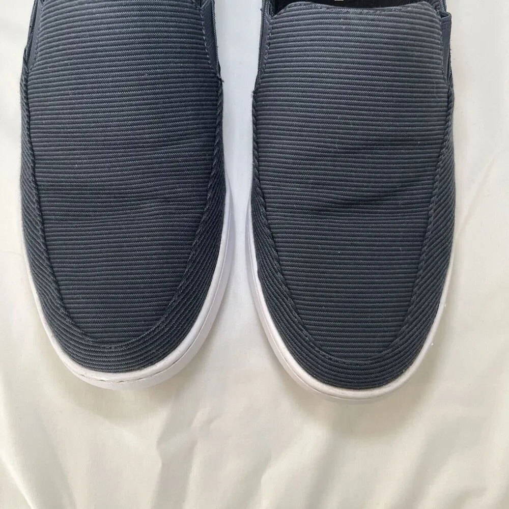 Cuater Men's By Travis Matthew Size 9 Stripe Canvas Slip On Casual Loafers Shoes